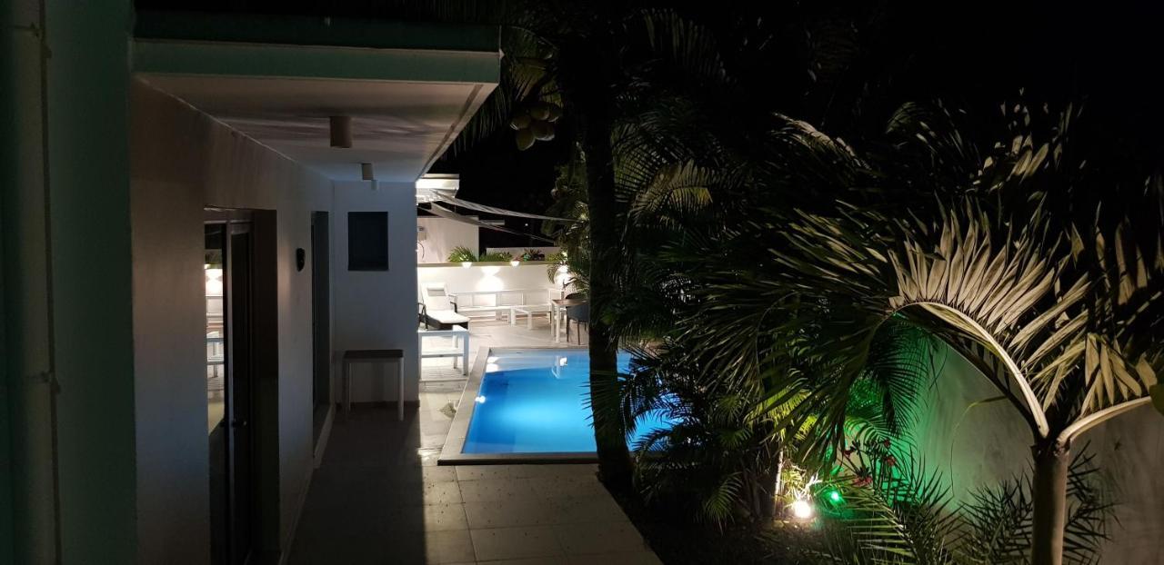 Palm Villas Сент-Анн Екстер'єр фото